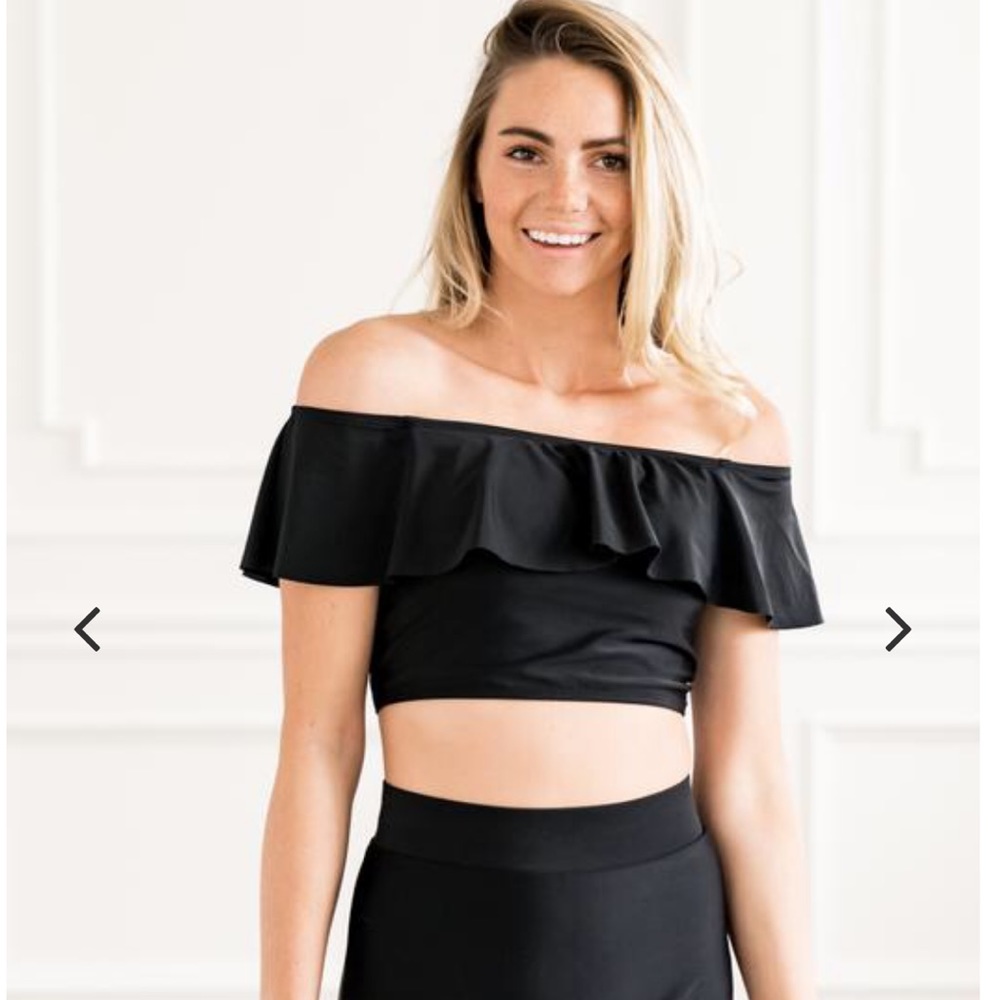 Shabby Apple off shoulder two piece